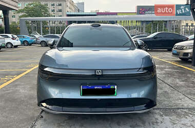 Внедорожник / Кроссовер Zeekr 7X 2024 в 