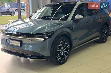 Позашляховик / Кросовер Zeekr 7X 2025 в 