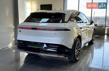Внедорожник / Кроссовер Zeekr 7X 2025 в 
