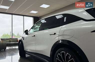 Внедорожник / Кроссовер Zeekr 7X 2025 в 