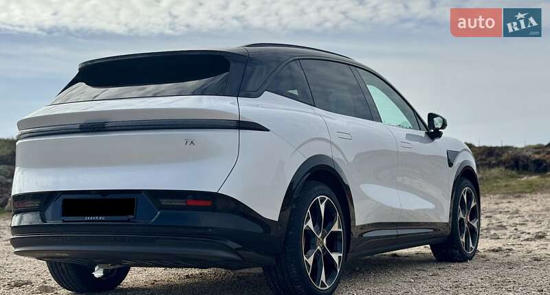 Внедорожник / Кроссовер Zeekr 7X 2025 в Киеве