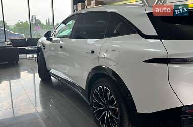 Внедорожник / Кроссовер Zeekr 7X 2025 в 