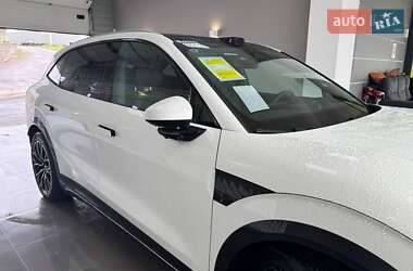 Внедорожник / Кроссовер Zeekr 7X 2025 в 