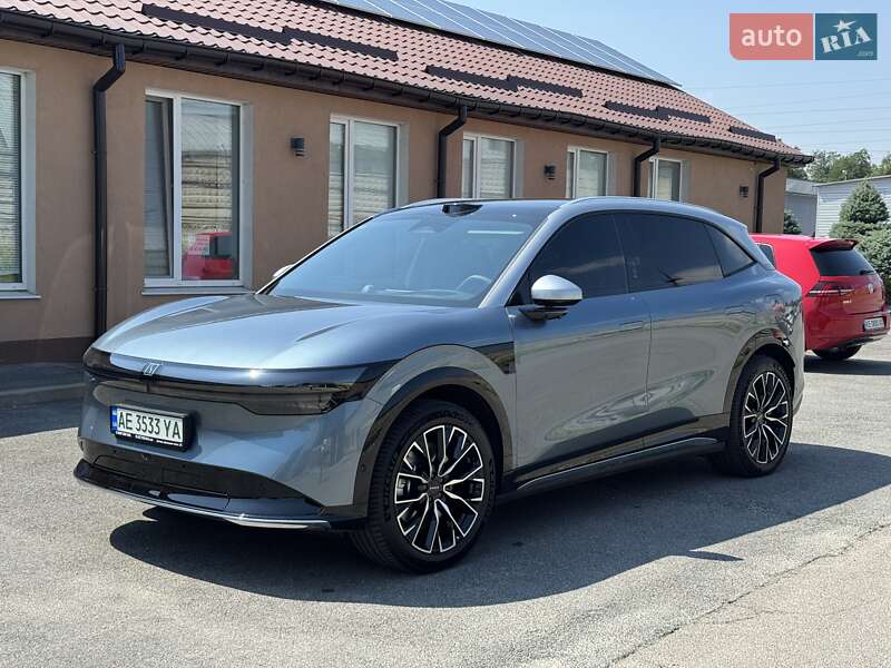 Zeekr 7X 2024