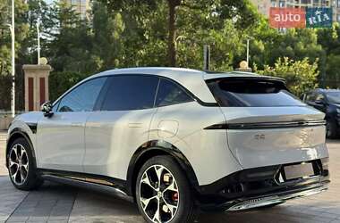Позашляховик / Кросовер Zeekr 7X 2025 в 
