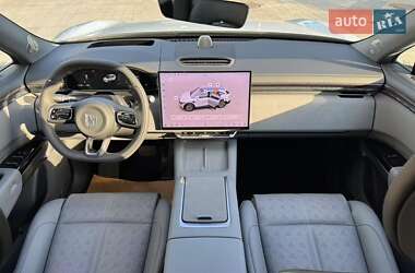 Позашляховик / Кросовер Zeekr 7X 2025 в 
