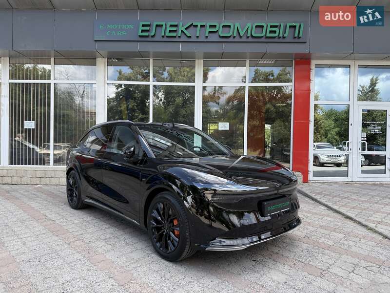 Позашляховик / Кросовер Zeekr 7X 2025 в 