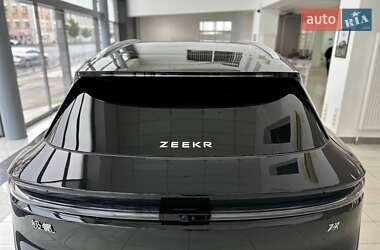Внедорожник / Кроссовер Zeekr 7X 2025 в 