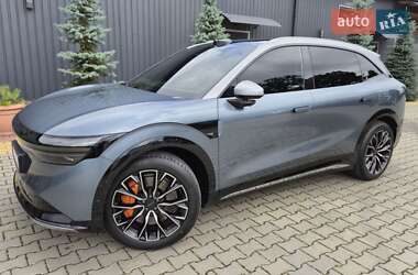 Позашляховик / Кросовер Zeekr 7X 2025 в 