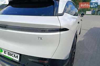 Внедорожник / Кроссовер Zeekr 7X 2025 в 