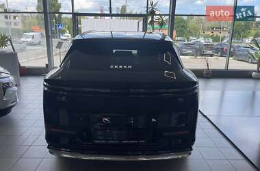 Внедорожник / Кроссовер Zeekr 7X 2025 в 
