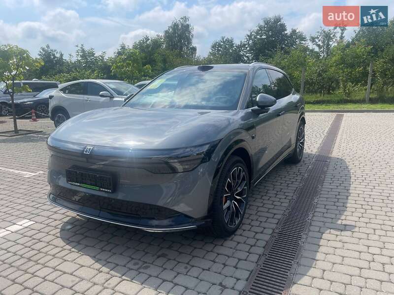 Zeekr 7X 2025