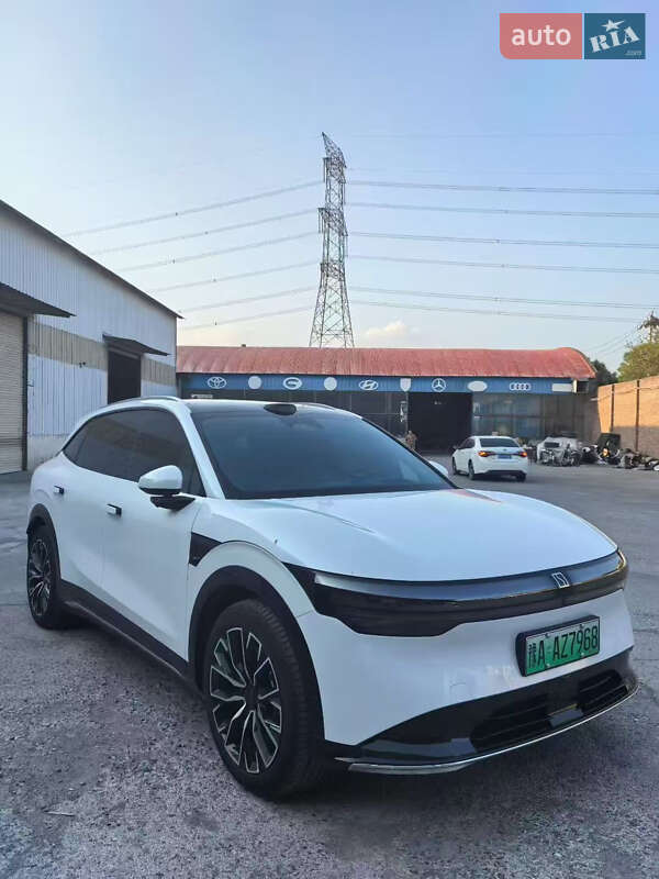 Zeekr 7X 2024