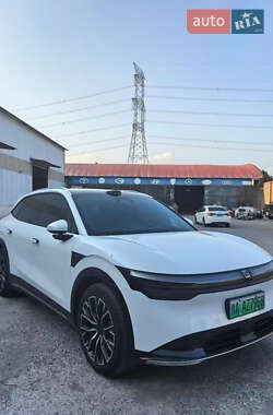 Внедорожник / Кроссовер Zeekr 7X 2024 в 