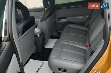 Внедорожник / Кроссовер Zeekr 7X 2024 в 
