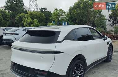 Внедорожник / Кроссовер Zeekr 7X 2024 в 