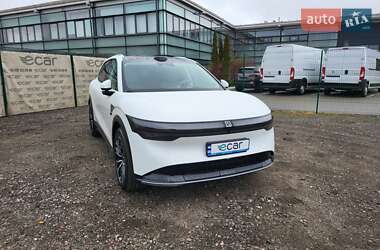 Позашляховик / Кросовер Zeekr 7X 2025 в 