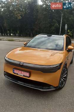 Внедорожник / Кроссовер Zeekr 7X 2024 в 
