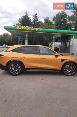 Внедорожник / Кроссовер Zeekr 7X 2024 в 