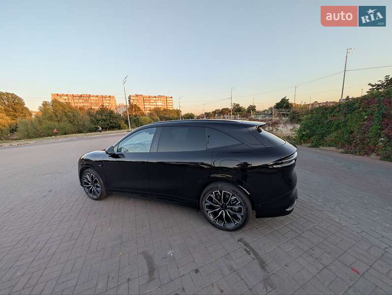 Позашляховик / Кросовер Zeekr 7X 2024 в Києві