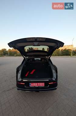 Внедорожник / Кроссовер Zeekr 7X 2024 в 
