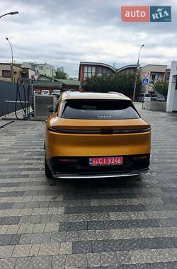 Внедорожник / Кроссовер Zeekr 7X 2024 в 