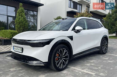 Позашляховик / Кросовер Zeekr 7X 2024 в 