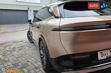 Внедорожник / Кроссовер Zeekr 7X 2025 в 