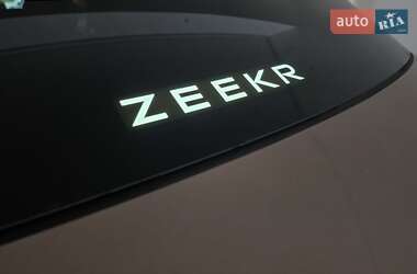 Внедорожник / Кроссовер Zeekr 7X 2025 в 