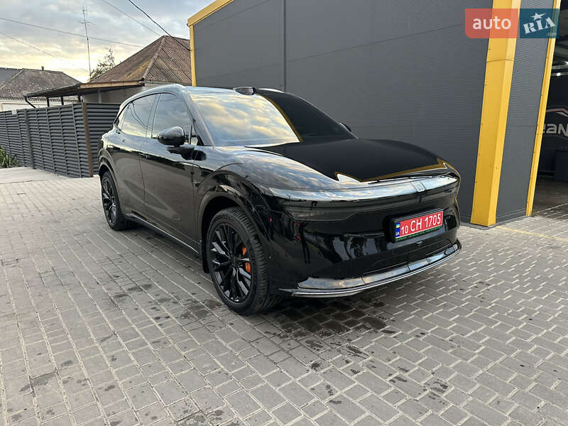 Позашляховик / Кросовер Zeekr 7X 2025 в 