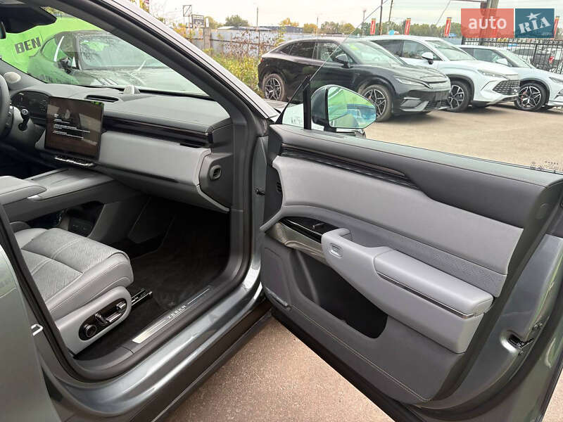 Внедорожник / Кроссовер Zeekr 7X 2025 в Киеве