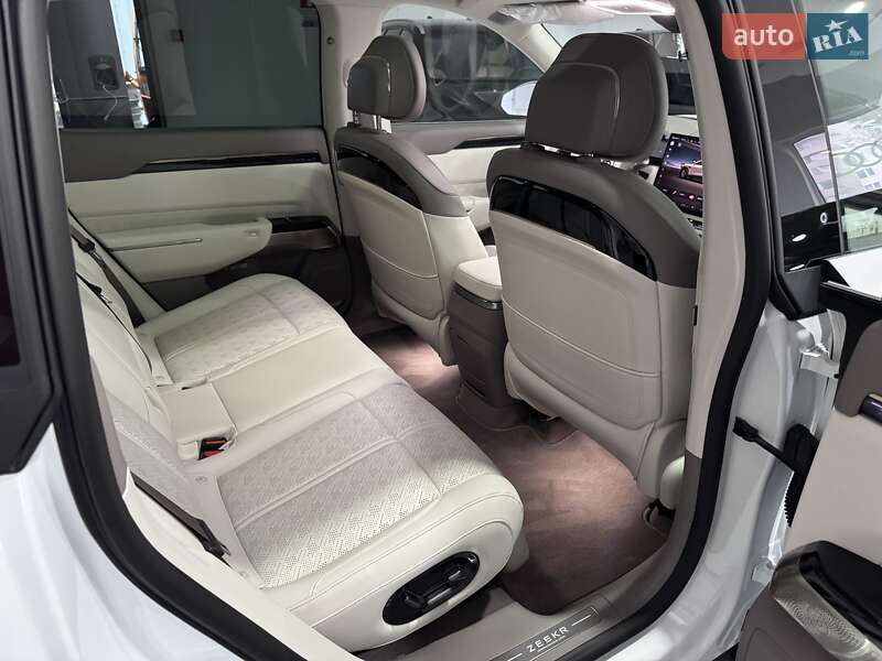 Позашляховик / Кросовер Zeekr 7X 2025 в Одесі фото 26 Позашляховик / Кросовер Zeekr 7X 2025 в Одесі