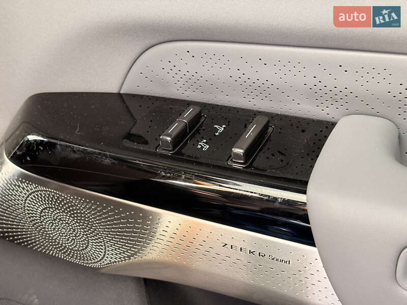 Позашляховик / Кросовер Zeekr 7X 2025 в Києві фото 15 Позашляховик / Кросовер Zeekr 7X 2025 в Києві