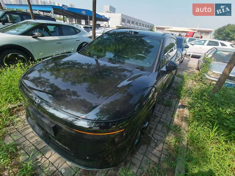 Позашляховик / Кросовер Zeekr 7X 2024 в Києві