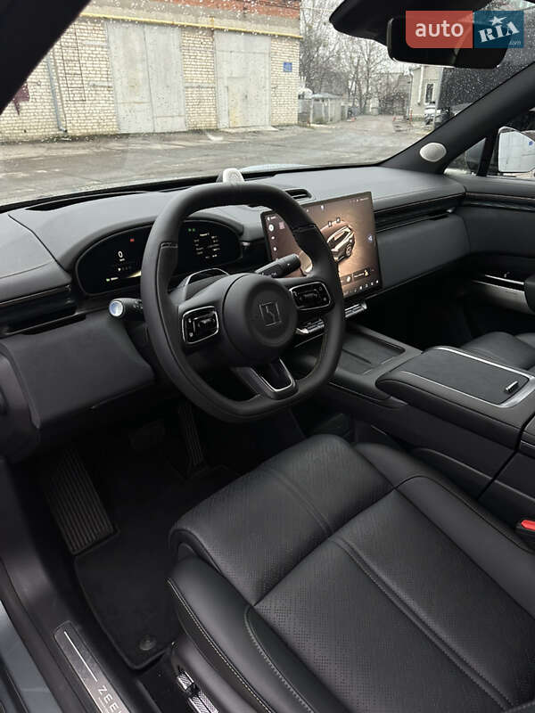 Позашляховик / Кросовер Zeekr 7X 2025 в Житомирі фото 31 Позашляховик / Кросовер Zeekr 7X 2025 в Житомирі