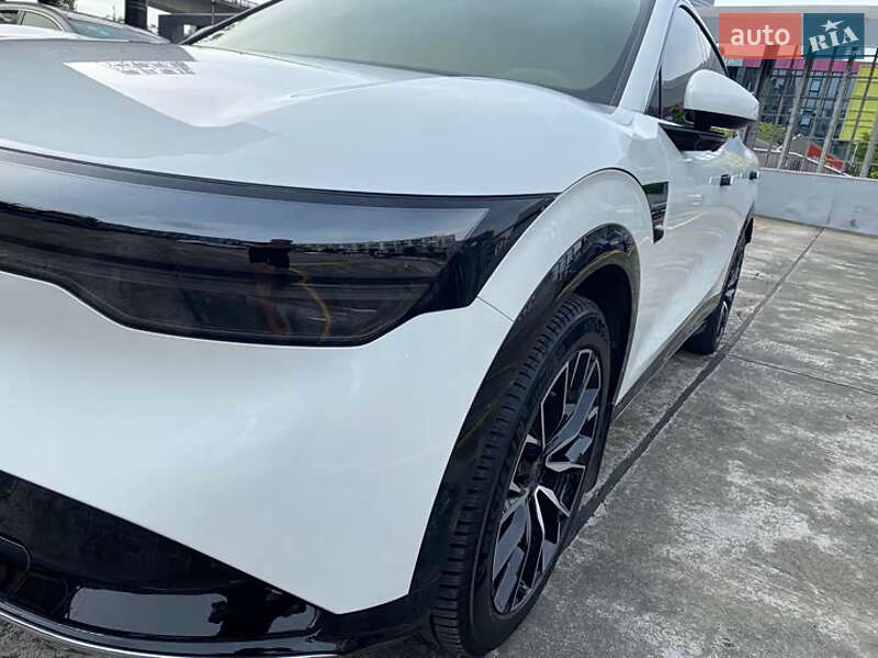 Позашляховик / Кросовер Zeekr 7X 2024 в Києві