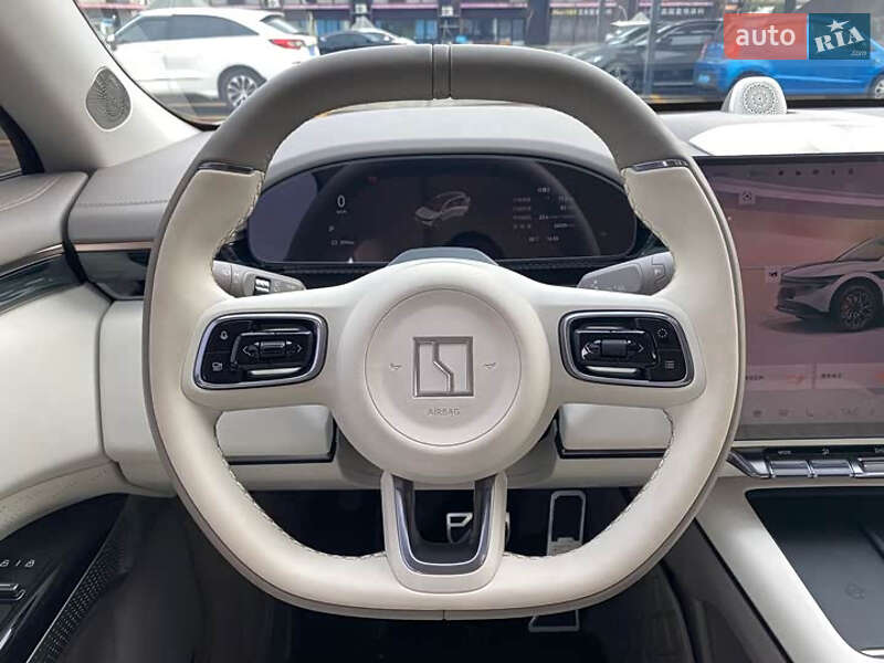 Позашляховик / Кросовер Zeekr 7X 2024 в Києві