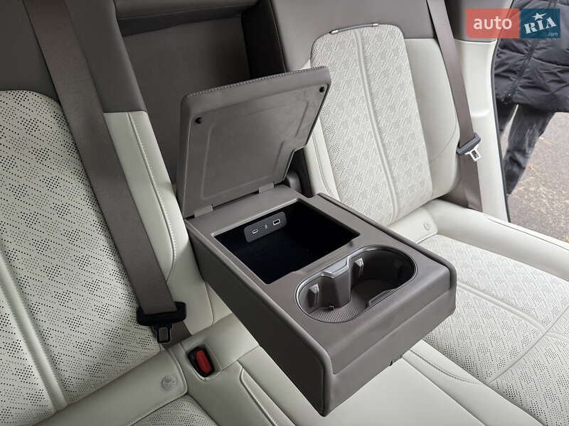 Внедорожник / Кроссовер Zeekr 7X 2025 в Ирпене