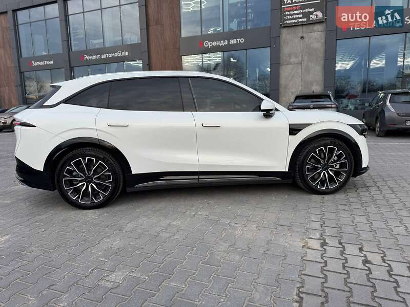 Внедорожник / Кроссовер Zeekr 7X 2024 в Киеве