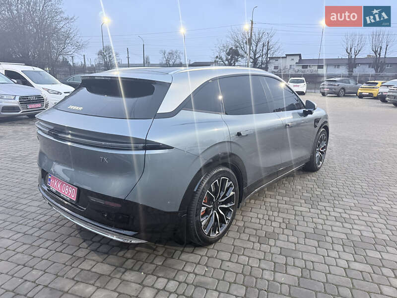 Внедорожник / Кроссовер Zeekr 7X 2024 в Луцке