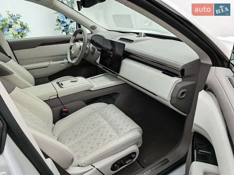 Позашляховик / Кросовер Zeekr 7X 2024 в Києві