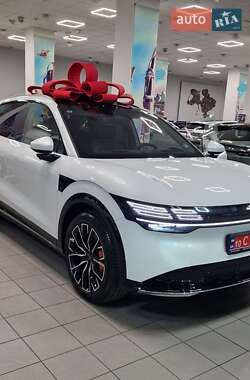 Внедорожник / Кроссовер Zeekr 7X 2025 в Киеве