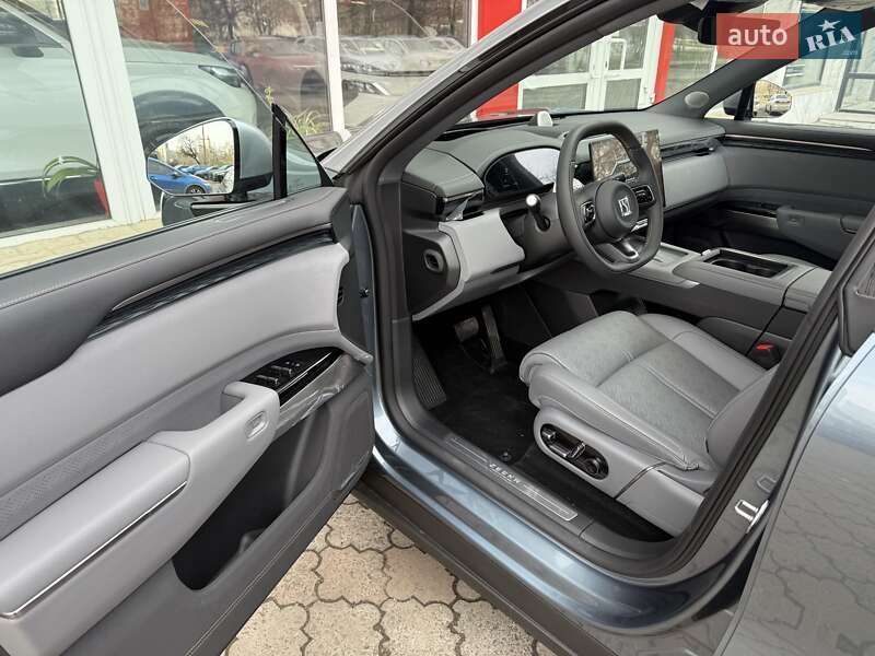 Внедорожник / Кроссовер Zeekr 7X 2025 в Харькове