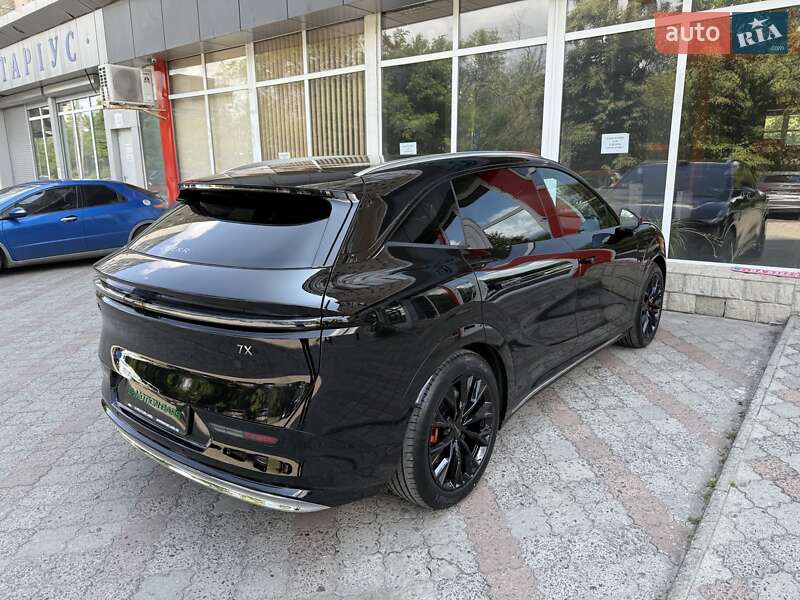 Внедорожник / Кроссовер Zeekr 7X 2025 в Харькове