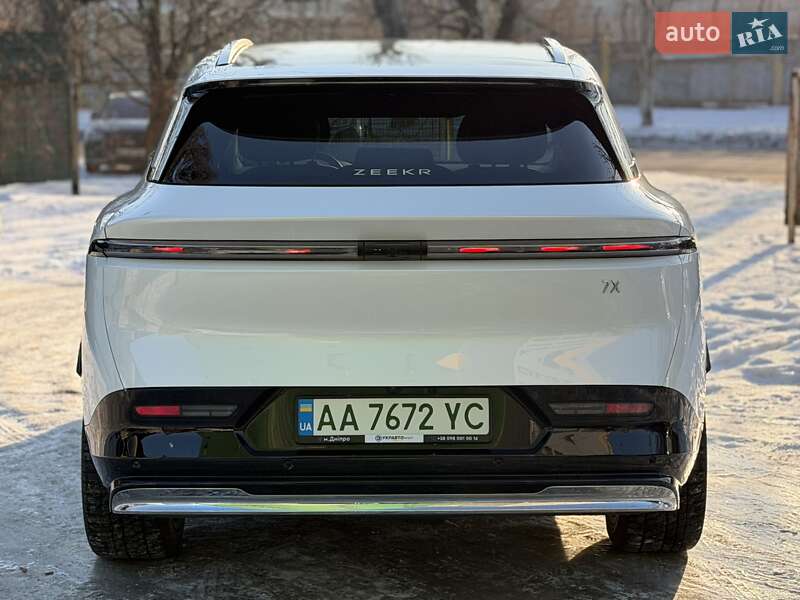 Внедорожник / Кроссовер Zeekr 7X 2024 в Киеве