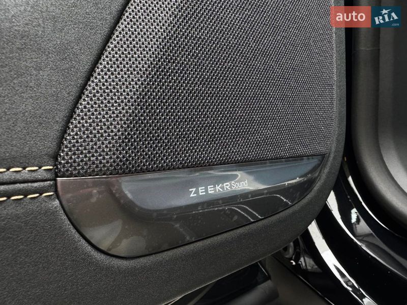 Внедорожник / Кроссовер Zeekr 7X 2025 в Киеве