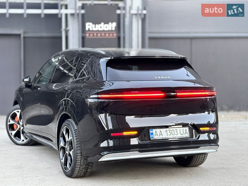 Внедорожник / Кроссовер Zeekr 7X 2025 в Киеве