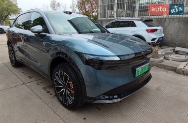 Позашляховик / Кросовер Zeekr 7X 2024 в Києві