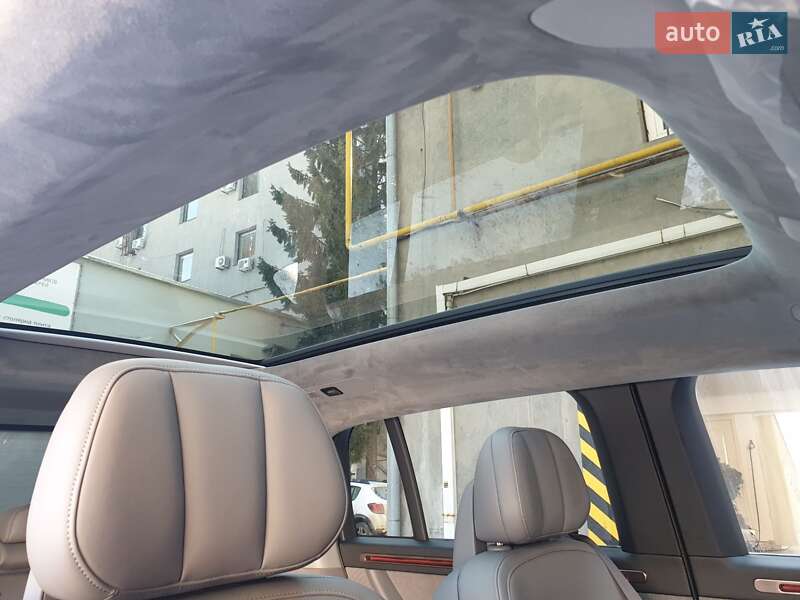 Минивэн Zeekr Mix 2024 в Днепре