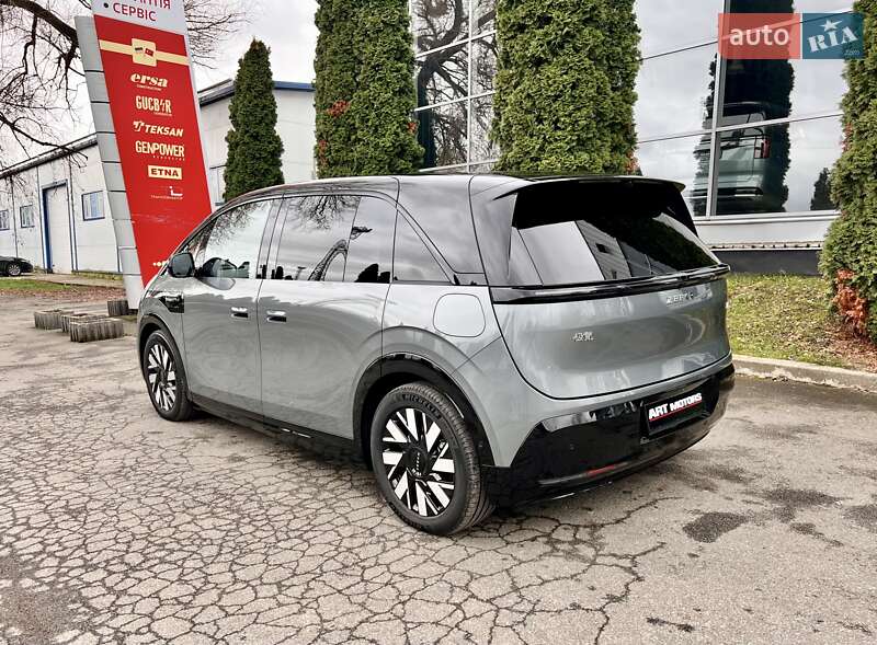 Мінівен Zeekr Mix 2024 в Києві